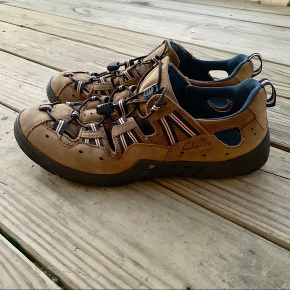 Clarks Other - Clark’s Tan Fisherman Leather Sandal 8.5